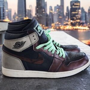 Nike Air Jordan 1 Retro High OG 'Patina' (AKA: 'Rust Shadow')